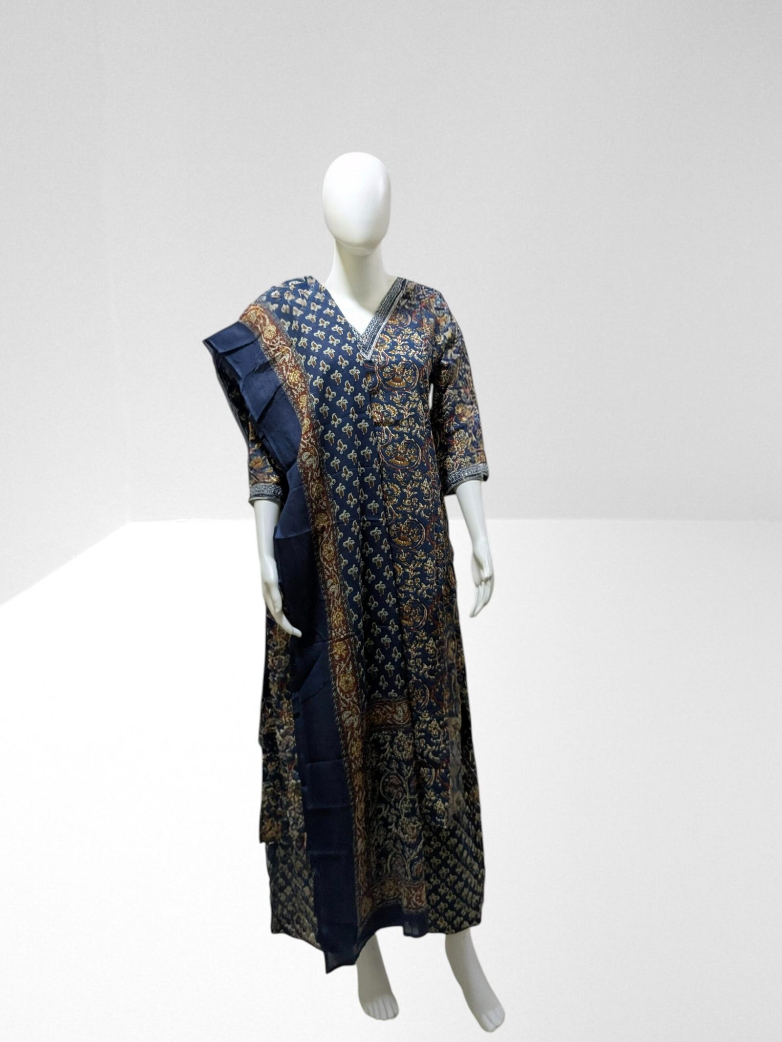 #0005blue2 photoroom #0005blue2 photoroom