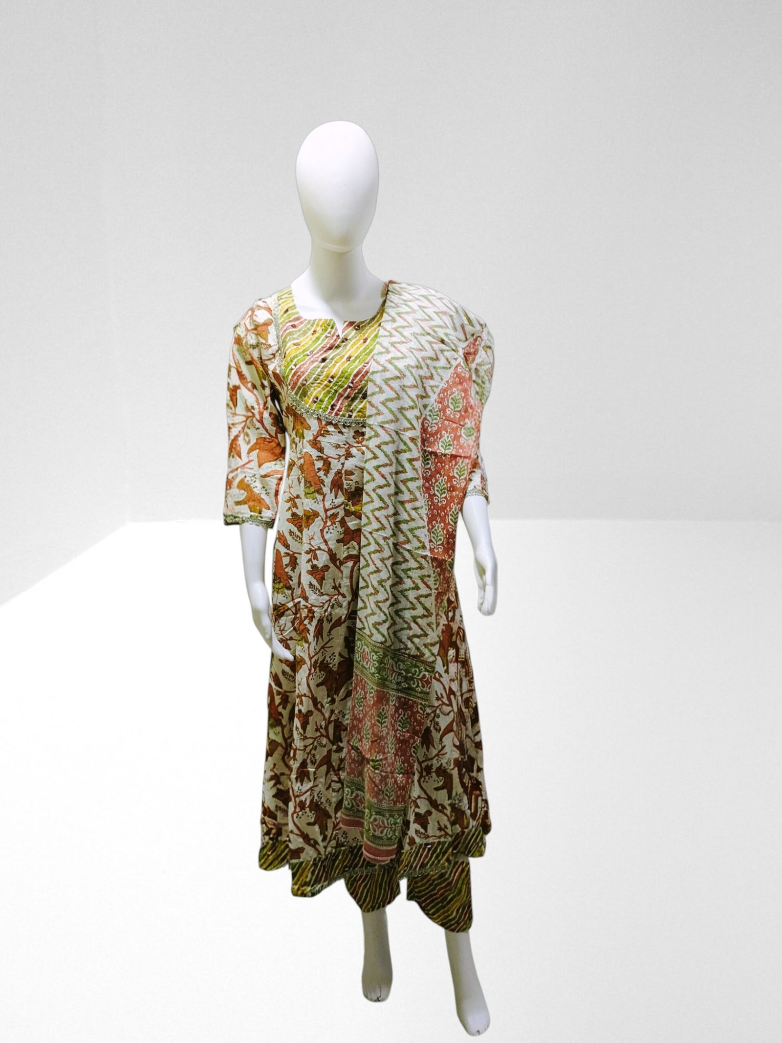 floral printed & embroidered flared anarkali kurta with pant & pure cotton dupatta floral printed & embroidered flared anarkali kurta with pant & pure cotton dupatta