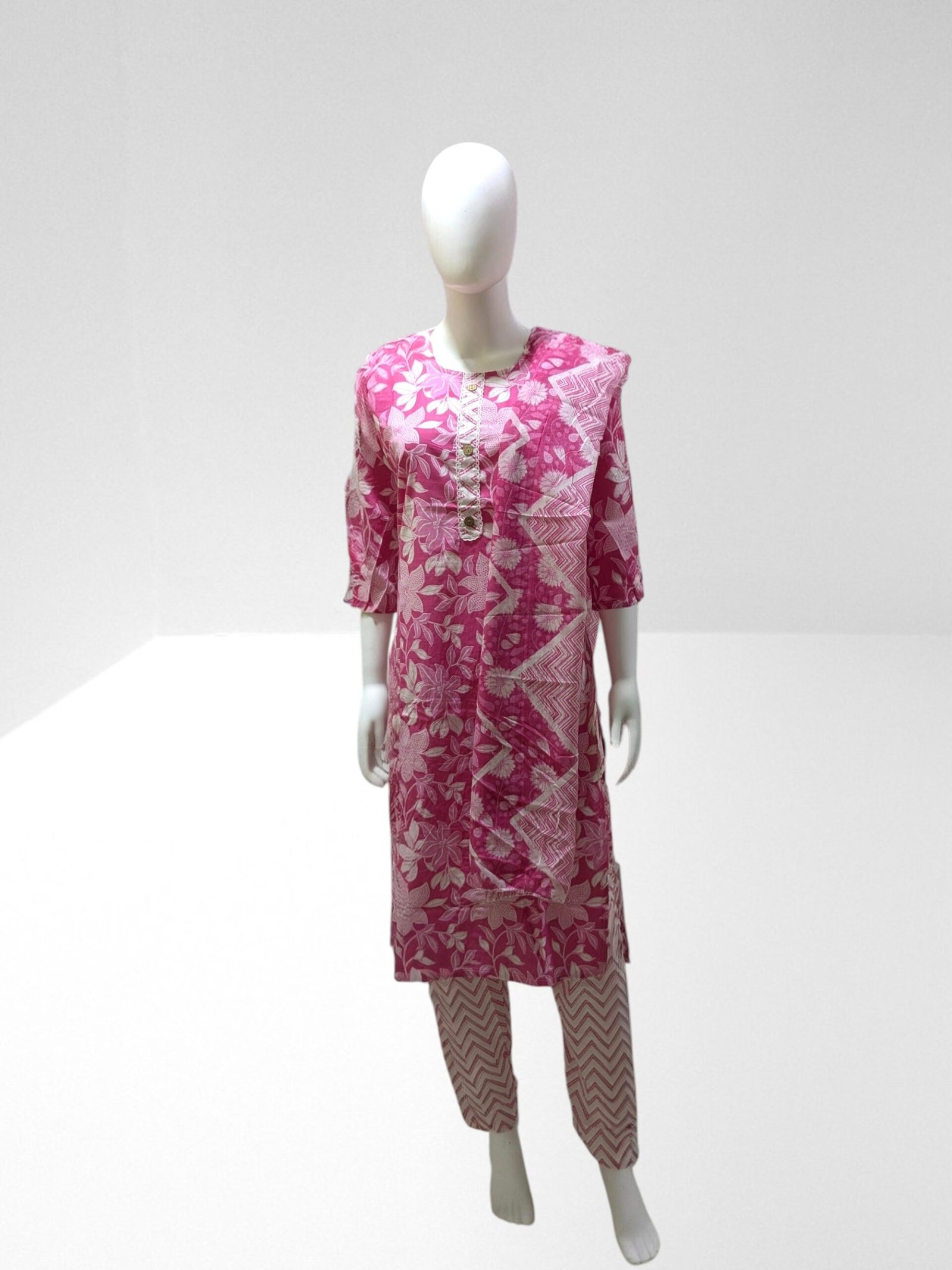 #0012pink2 photoroom #0012pink2 photoroom